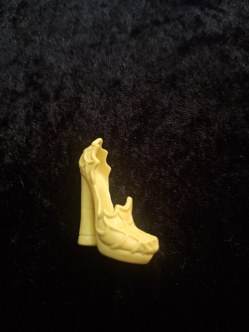 monster high Yellow Dragon-Style High Heel Doll Shoes